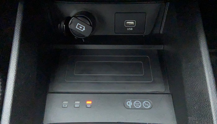2019 Hyundai Creta 1.6 VTVT SX AUTO, Petrol, Automatic, 23,319 km, Wireless Charger