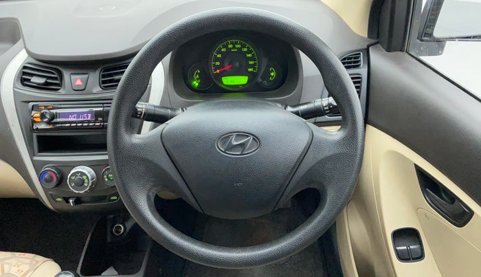 2013 Hyundai Eon ERA PLUS, Petrol, Manual, 22,144 km, Steering Wheel Close Up