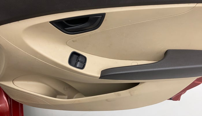 2013 Hyundai Eon ERA PLUS, Petrol, Manual, 22,144 km, Driver Side Door Panels Control