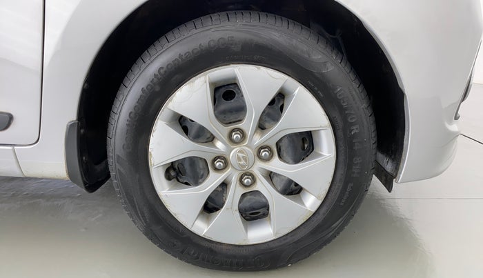 2015 Hyundai Xcent S 1.2, Petrol, Manual, 47,485 km, Right Front Wheel