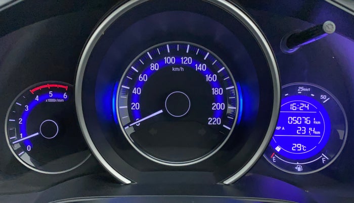 2017 Honda Jazz 1.5L I-DTEC VX, Diesel, Manual, 50,761 km, Odometer Image