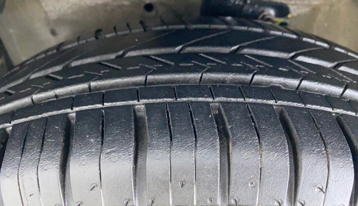 2018 Maruti Celerio ZXI OPT, Petrol, Manual, 73,319 km, Left Front Tyre Tread