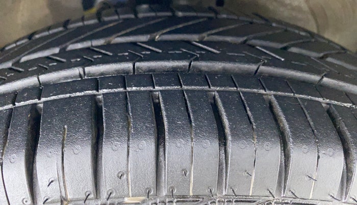 2018 Maruti Celerio ZXI OPT, Petrol, Manual, 73,319 km, Right Front Tyre Tread