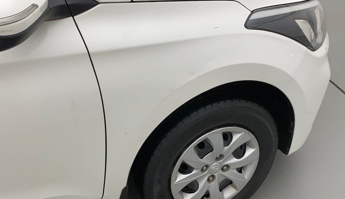 2018 Hyundai Elite i20 SPORTZ 1.2, Petrol, Manual, 61,300 km, Right fender - Slightly dented