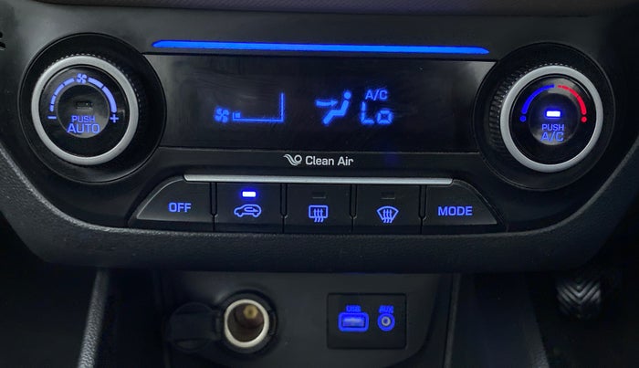 2017 Hyundai Creta SX PLUS 1.6 PETROL, Petrol, Manual, 64,951 km, Automatic Climate Control