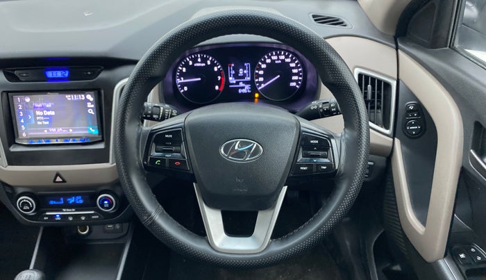 2017 Hyundai Creta SX PLUS 1.6 PETROL, Petrol, Manual, 64,951 km, Steering Wheel Close Up