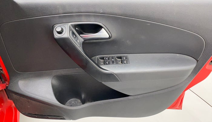 2015 Volkswagen Polo COMFORTLINE 1.2L PETROL, Petrol, Manual, 59,791 km, Driver Side Door Panels Control
