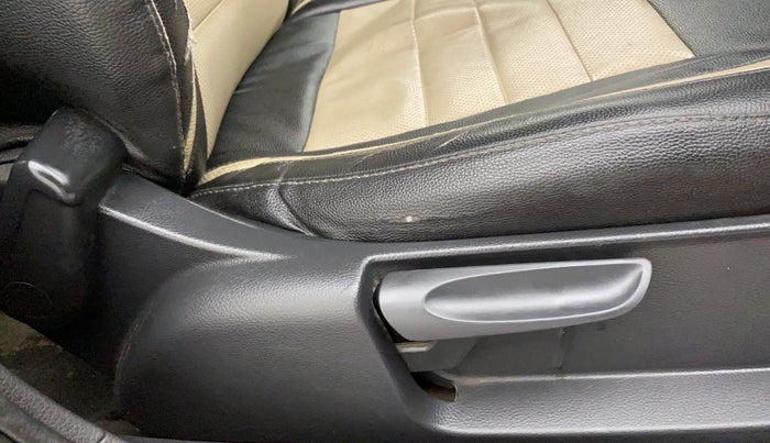 2015 Volkswagen Polo COMFORTLINE 1.2L PETROL, Petrol, Manual, 59,791 km, Driver Side Adjustment Panel