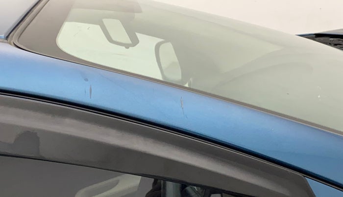 2014 Nissan Micra Active XV, Petrol, Manual, 69,950 km, Right A pillar - Minor scratches