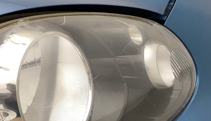 2014 Nissan Micra Active XV, Petrol, Manual, 69,950 km, Right headlight - Minor scratches