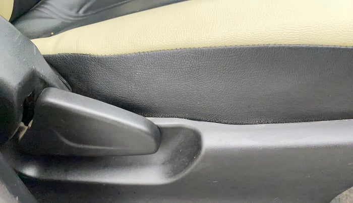 2018 Datsun Redi Go T (O), Petrol, Manual, 71,427 km, Driver Side Adjustment Panel
