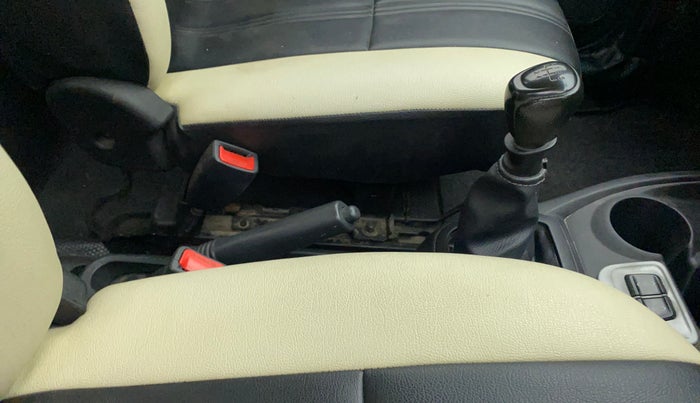 2018 Datsun Redi Go T (O), Petrol, Manual, 71,427 km, Gear Lever