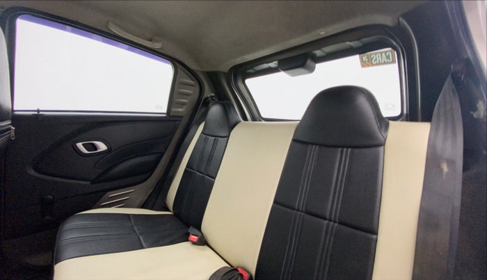 2018 Datsun Redi Go T (O), Petrol, Manual, 71,427 km, Right Side Rear Door Cabin