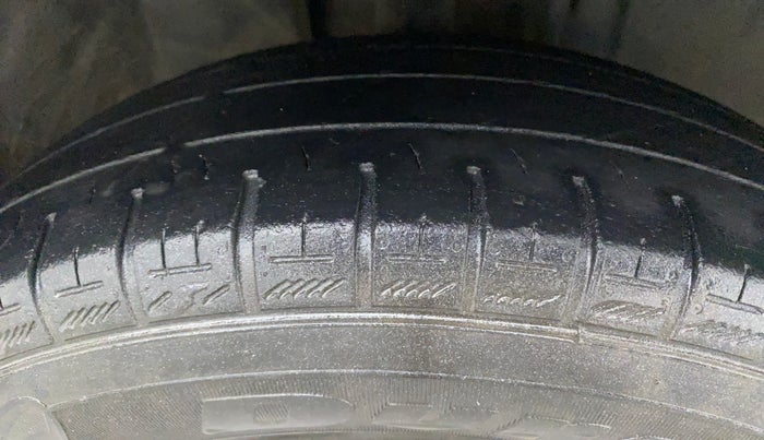 2018 Datsun Redi Go T (O), Petrol, Manual, 71,427 km, Right Front Tyre Tread