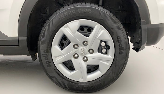 2021 Hyundai VENUE S 1.2, Petrol, Manual, 13,856 km, Left Rear Wheel