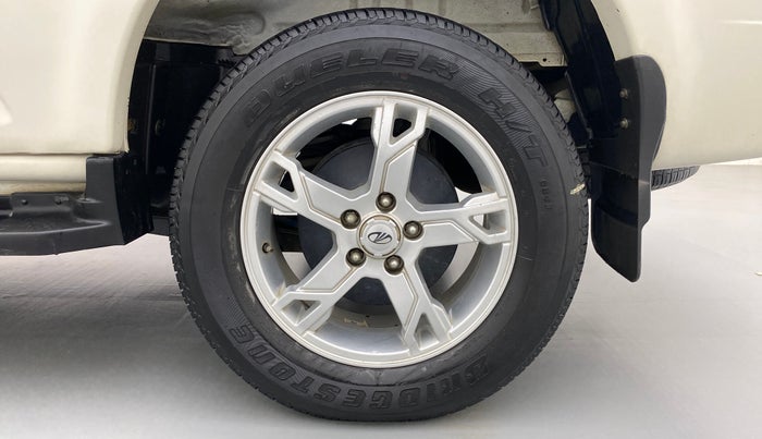 2017 Mahindra Scorpio S10 Intelli Hybrid 2WD, Diesel, Manual, Left Rear Wheel