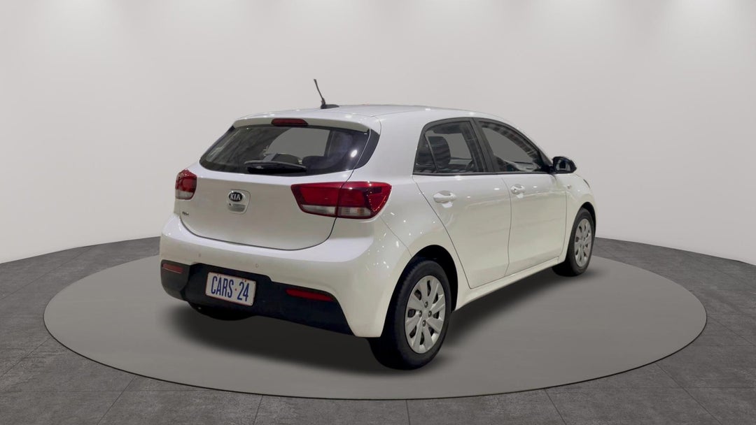 Right Back Diagonal (45- Degree) View