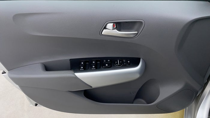 Kia Picanto-Driver Side Door Panels Controls