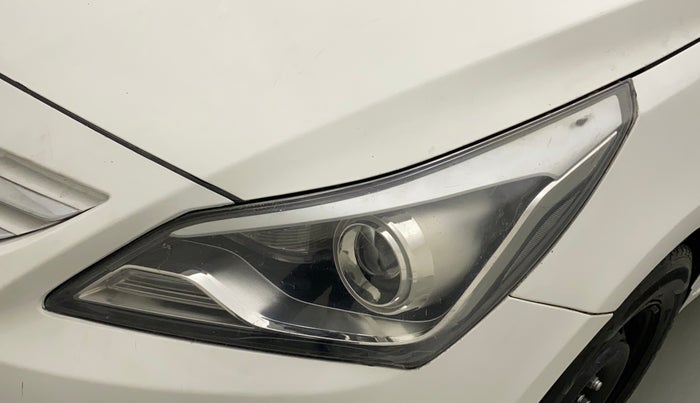 2016 Hyundai Verna 1.6 VTVT S, Petrol, Manual, 47,992 km, Left headlight - Minor scratches