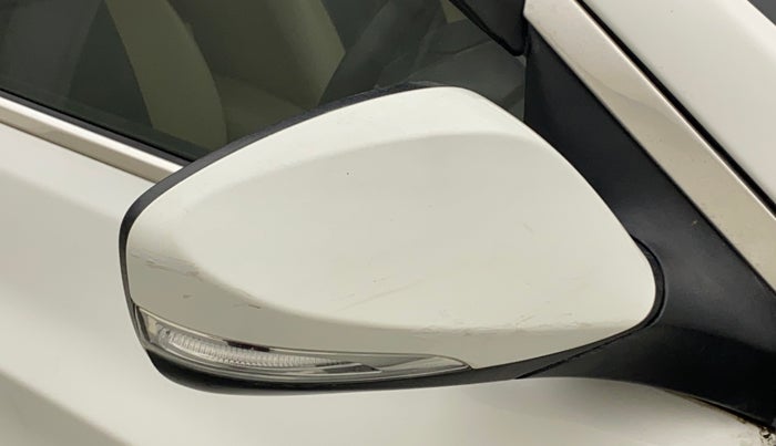 2016 Hyundai Verna 1.6 VTVT S, Petrol, Manual, 47,992 km, Right rear-view mirror - Minor scratches
