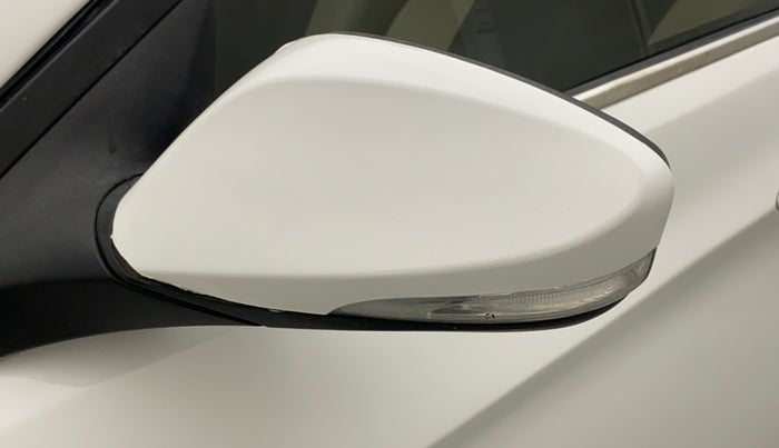 2016 Hyundai Verna 1.6 VTVT S, Petrol, Manual, 47,992 km, Left rear-view mirror - Indicator light not working