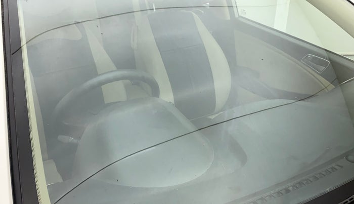 2016 Hyundai Verna 1.6 VTVT S, Petrol, Manual, 47,992 km, Front windshield - Minor spot on windshield