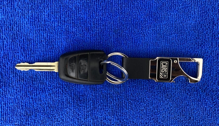 2017 Hyundai Grand i10 MAGNA 1.2 KAPPA VTVT, Petrol, Manual, 64,775 km, Key Close Up