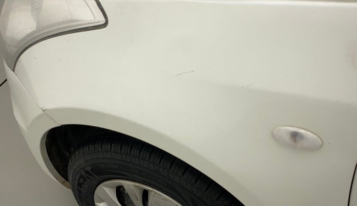 2017 Maruti Swift LXI (O), Petrol, Manual, 80,474 km, Left fender - Minor scratches