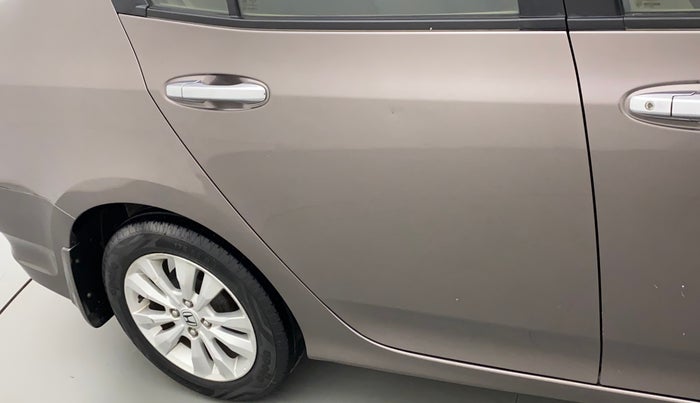 2013 Honda City 1.5L I-VTEC V MT, Petrol, Manual, 90,706 km, Right rear door - Minor scratches