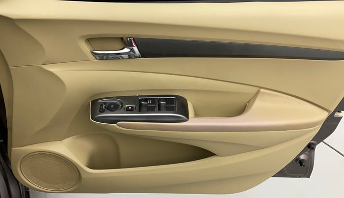 2013 Honda City 1.5L I-VTEC V MT, Petrol, Manual, 90,706 km, Driver Side Door Panels Control