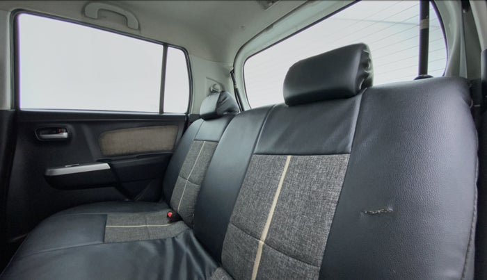 2014 Maruti Wagon R 1.0 VXI, Petrol, Manual, 20,351 km, Right Side Rear Door Cabin