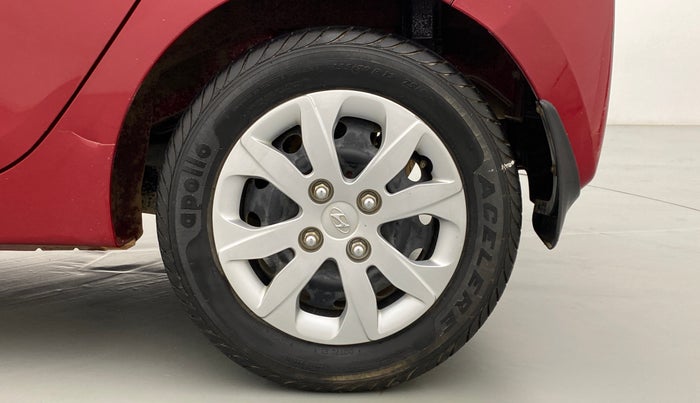 2015 Hyundai Eon SPORTZ, Petrol, Manual, 28,223 km, Left Rear Wheel