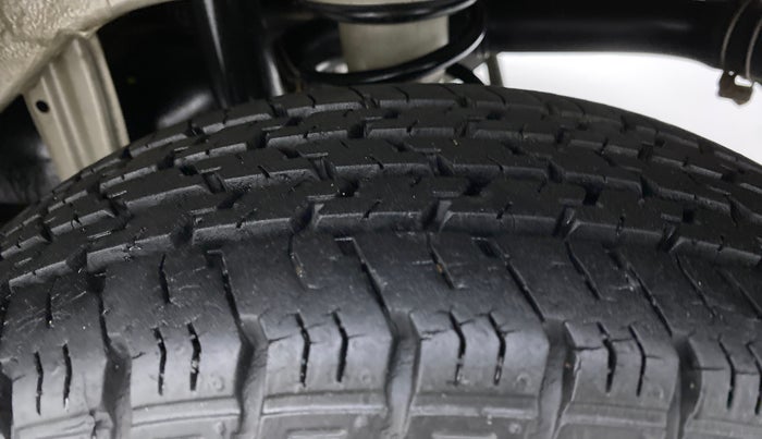 2015 Maruti Alto K10 VXI P, Petrol, Manual, 20,331 km, Left Rear Tyre Tread