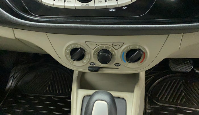 2015 Maruti Alto K10 VXI AMT, Petrol, Automatic, 24,361 km, AC Unit - Directional switch has minor damage