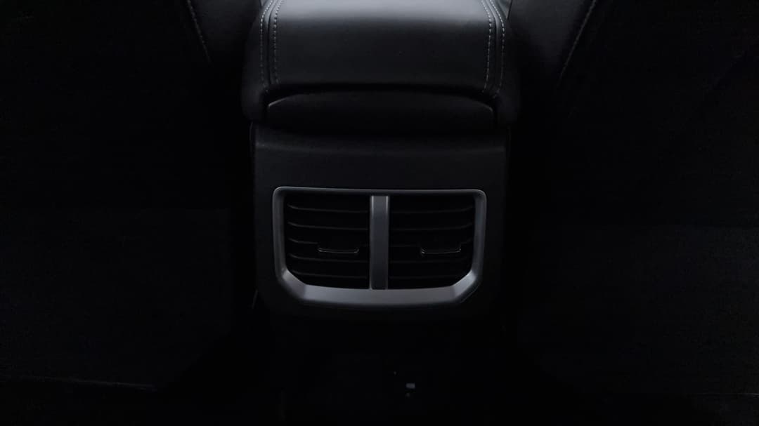 2025 GWM Cannon Premium (4x4), Automatic, 11715 km, Rear A/C Vent