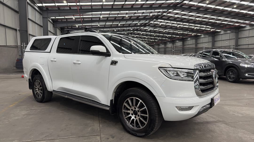 2025 GWM Cannon Premium (4x4), Automatic, 11715 km, Right Front Diagonal (45- Degree) View