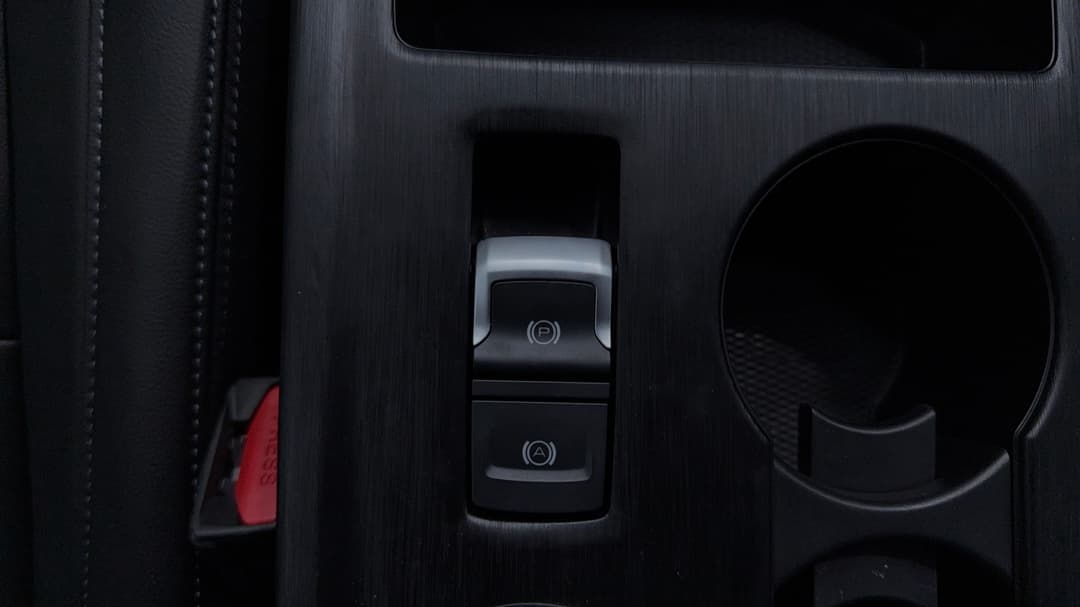 2025 GWM Cannon Premium (4x4), Automatic, 11715 km, Handbrake