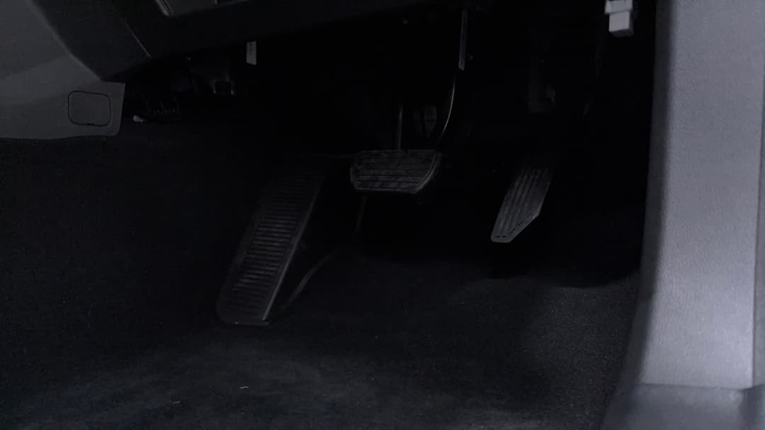 2025 GWM Cannon Premium (4x4), Automatic, 11715 km, Pedals and Footmat