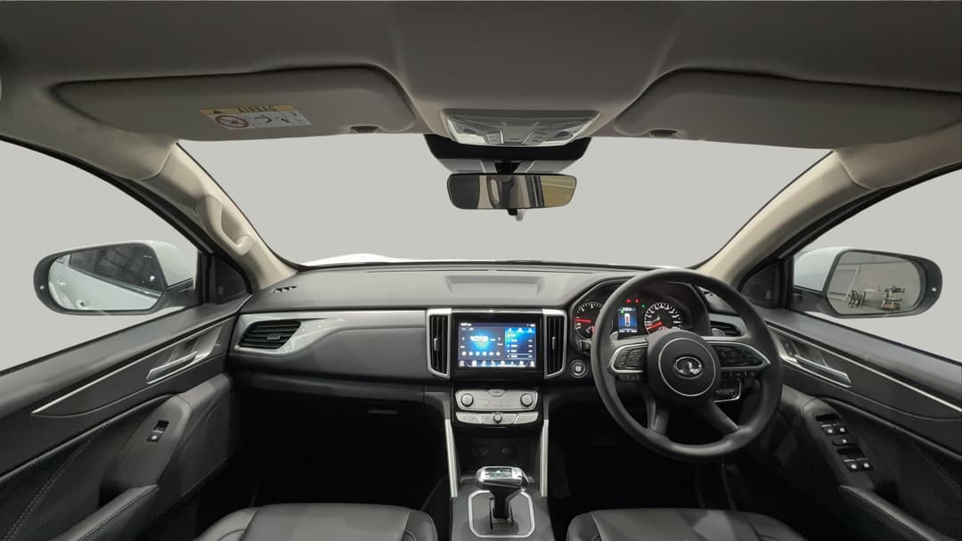 2025 GWM Cannon Premium (4x4), Automatic, 11715 km, Dashboard View