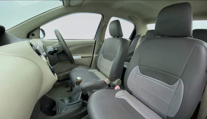 2015 Toyota Etios V, Petrol, Manual, 55,017 km, Right Side Front Door Cabin