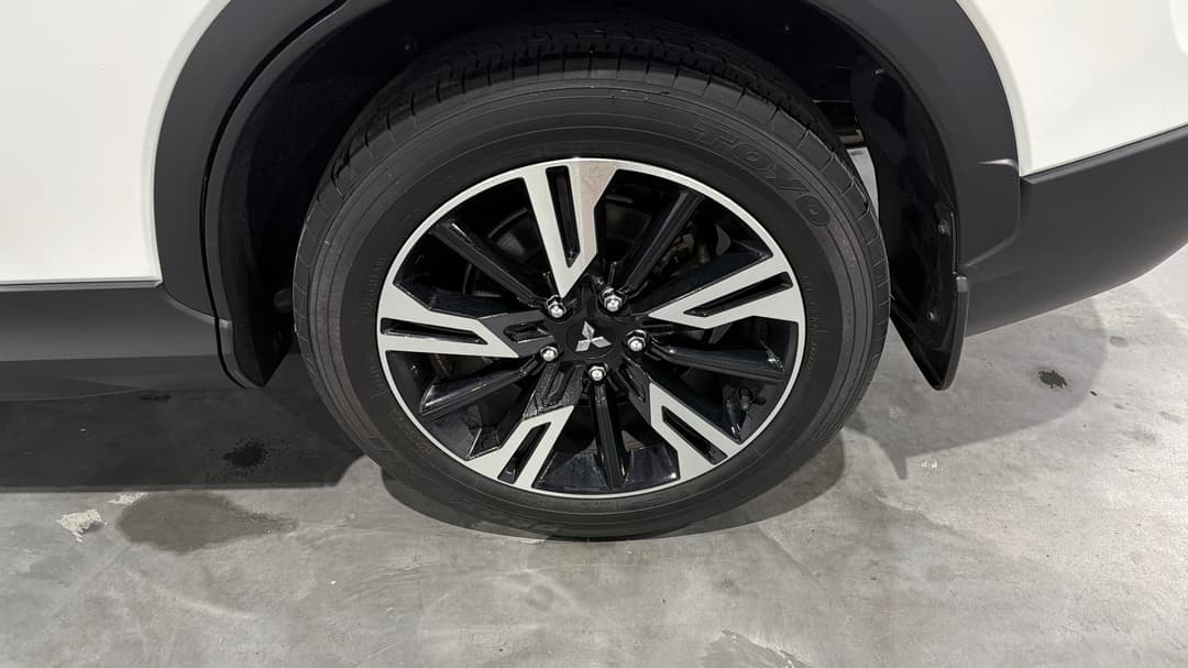 2023 Mitsubishi Eclipse Cross Ls (2WD), Automatic, 51298 km, Left Rear Wheel