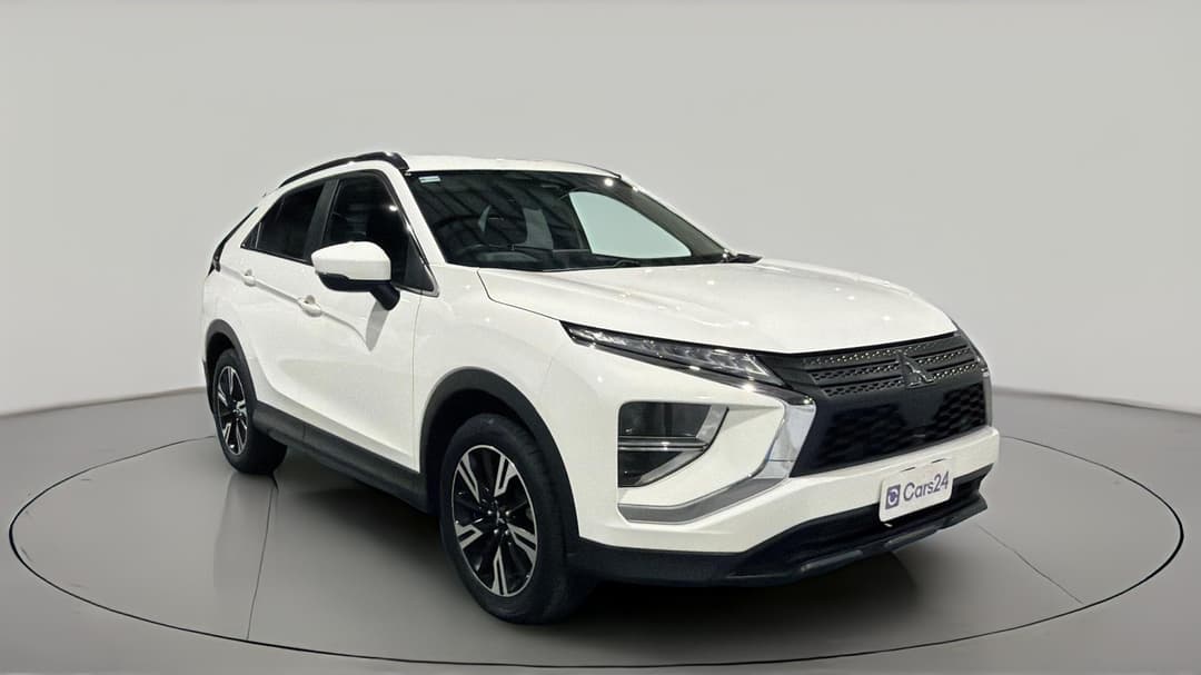 2023 Mitsubishi Eclipse Cross Ls (2WD), Automatic, 51298 km, Right Front Diagonal (45- Degree) View
