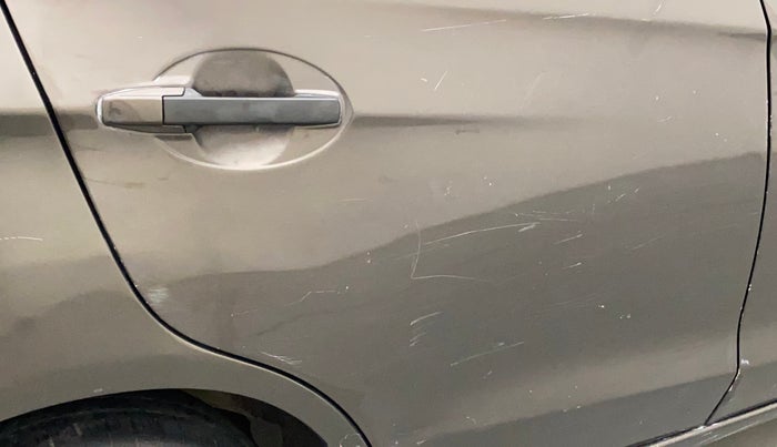 2015 Honda Amaze 1.2L I-VTEC S, Petrol, Manual, 34,026 km, Right rear door - Minor scratches