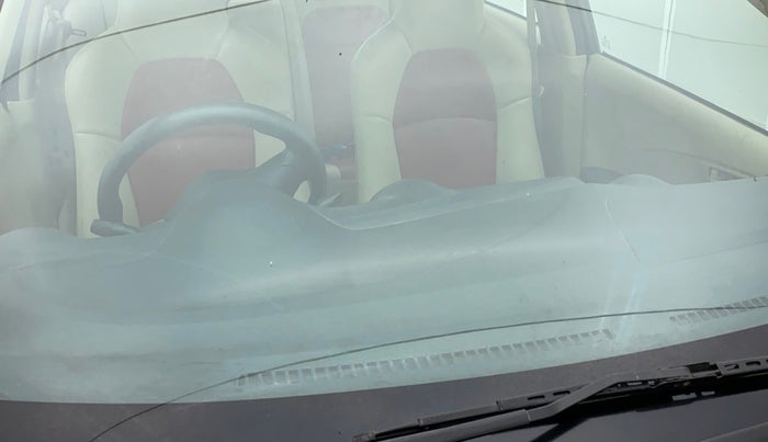 2015 Honda Amaze 1.2L I-VTEC S, Petrol, Manual, 34,026 km, Front windshield - Minor spot on windshield
