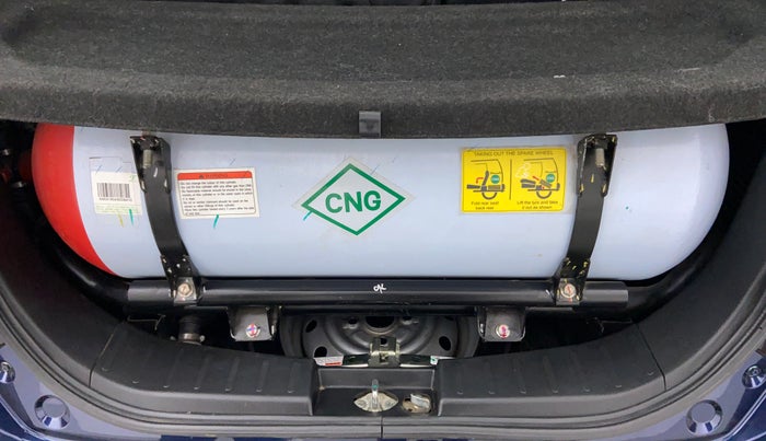 2018 Maruti Wagon R 1.0 LXI CNG, CNG, Manual, 51,871 km, Boot Inside