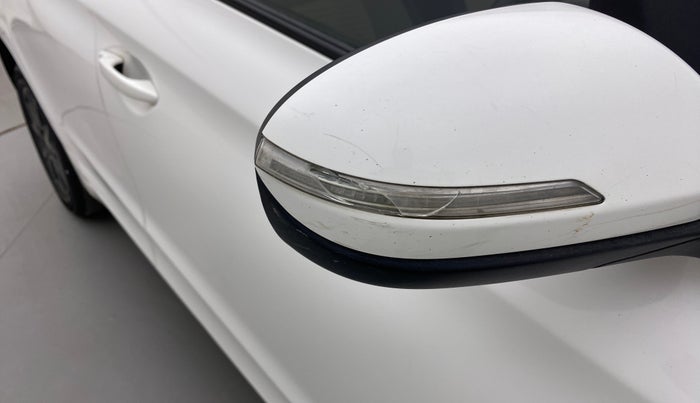 2018 Hyundai Elite i20 ASTA 1.2, Petrol, Manual, 56,417 km, Right rear-view mirror - Indicator light not working