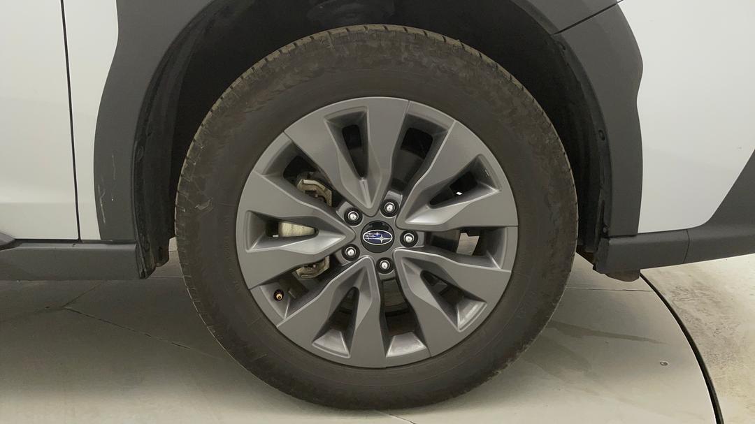 2024 Subaru Outback Awd, Automatic, 26085 km, Right Front Wheel