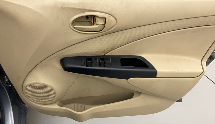 2017 Toyota Etios Liva GD, Diesel, Manual, 62,417 km, Driver Side Door Panels Control