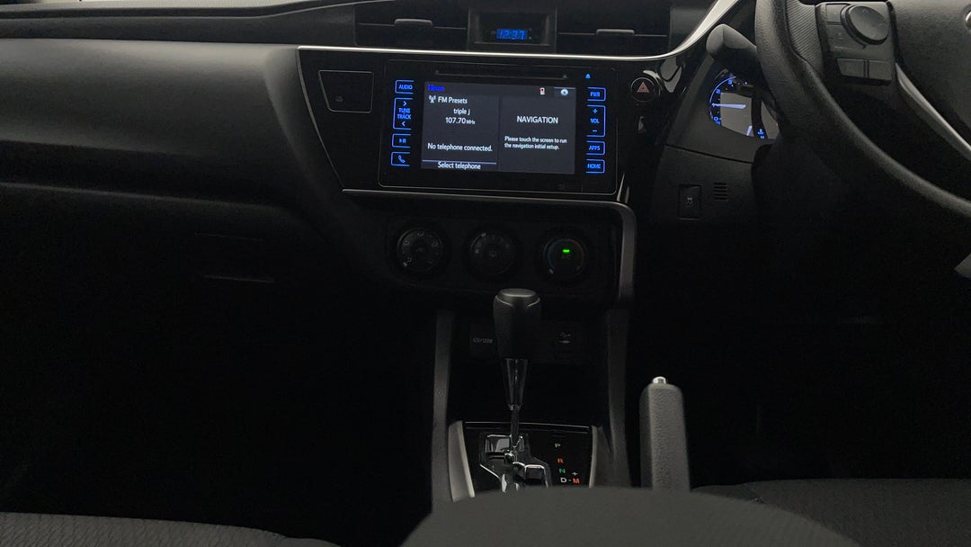 2017 Toyota Corolla Ascent, Automatic, 41998 km, Center Console