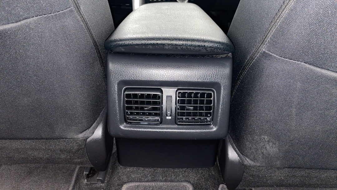 Rear A/C Vent